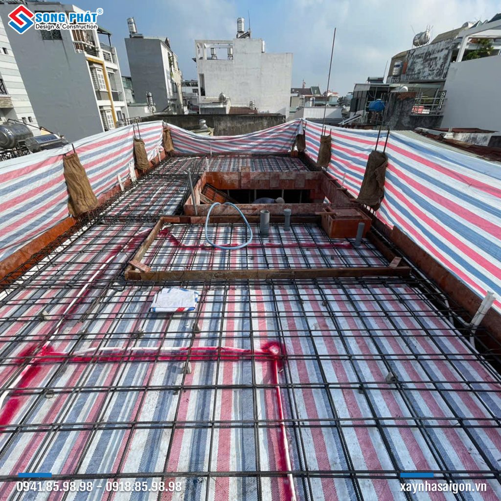 29/12 Hoàn thiện đi thép sàn lầu 2