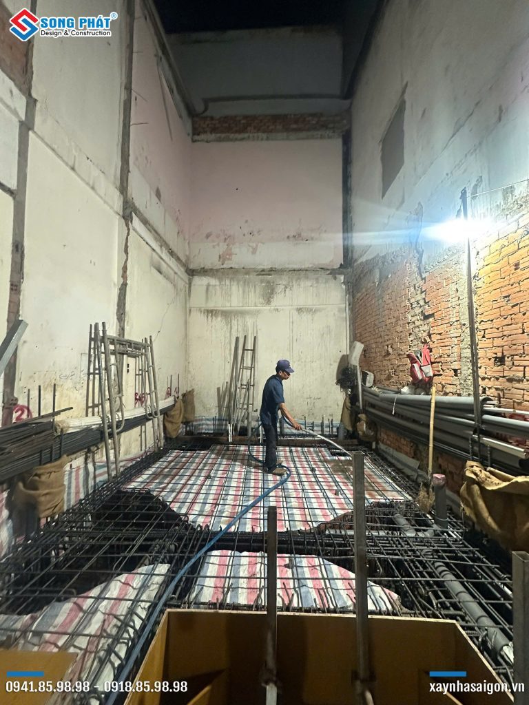 04/04 Hoàn thiện đi thép móng – sàn trệt